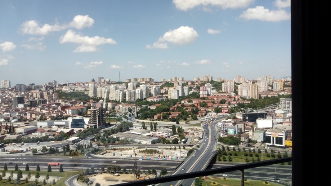 مشروع بولات تور السكني الاستثماري في اسطنبول