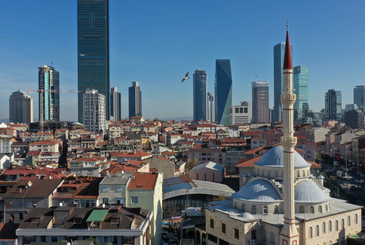 برج عليا تراس ليفنت اسطنبول تركيا