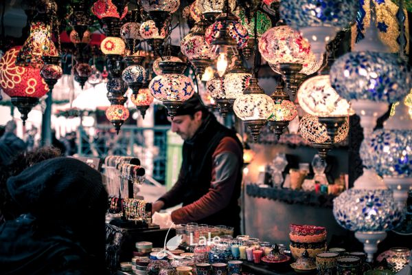 عدد المغتربون العرب في تركيا وأماكن تواجدهم وتأثيرهم على الاستثمار العرب في تركيا