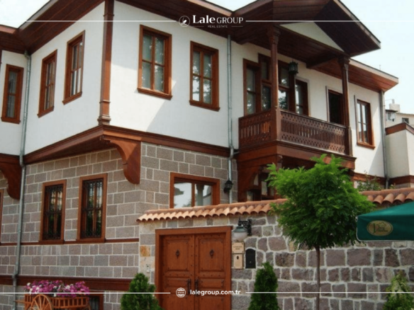 العقارات القديمة